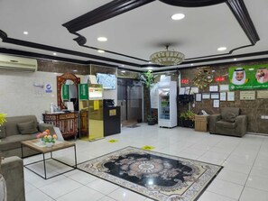 Reception - Al Eairy Furnished Apartments Dammam 4 (Dammam)