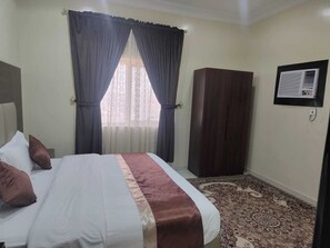 Quarto casal | Banheiro | Chuveiro, produtos de toalete grátis, toalhas de banho