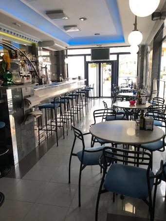Bar (en la propiedad)