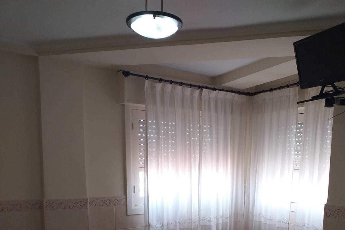 Chambre double | Coffre-fort, systĂšme dâinsonorisation, accĂšs au Wi-Fi (inclus)