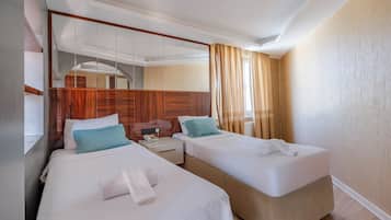 Family Room | Premium bedding, minibar, individually decorated, soundproofing