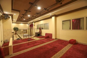 Lobby - Al Eairy Furnished Apartments Dammam 8 (Dammam)