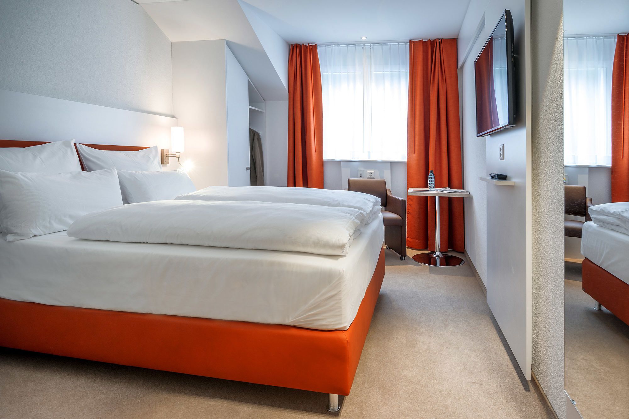 premium bedding, in-room safe, soundproofing, free wifi