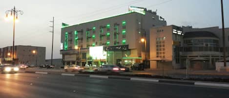 Front of property - evening/night