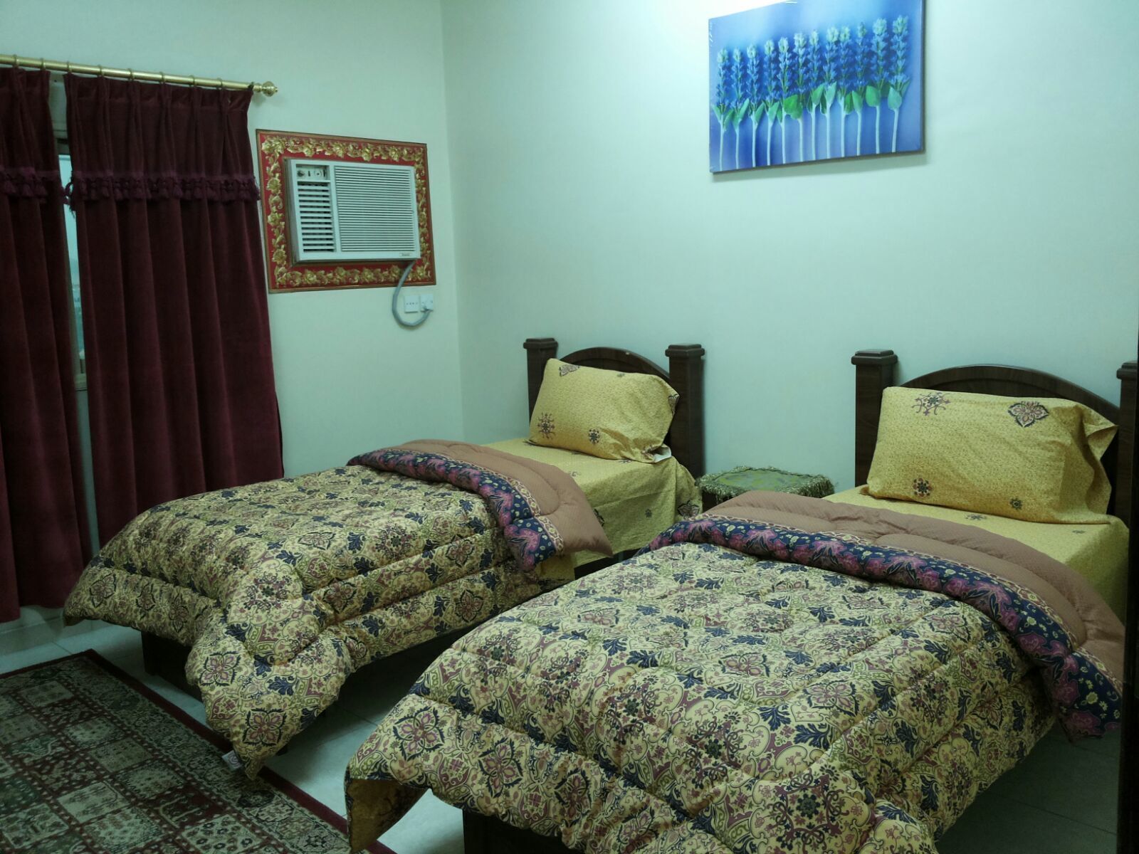 Blackout drapes, soundproofing, free WiFi, bed sheets