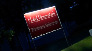 Unclassified image, 5 of 72, button - Hotel Rosenstadt Forst (Forst)