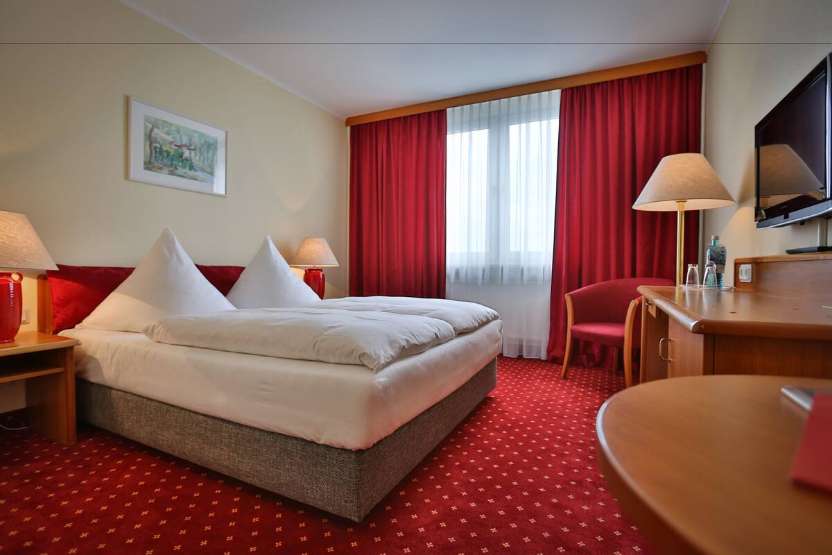 In-room safe, desk, blackout drapes, iron/ironing board (on request)