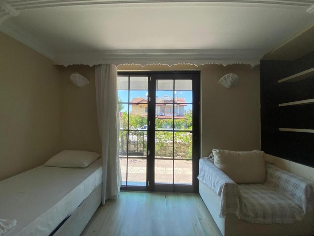 Economy Apartment, Multiple Beds, Pets Not Allowed, Ground Floor | In-room safe, desk, iron/ironing board, free WiFi