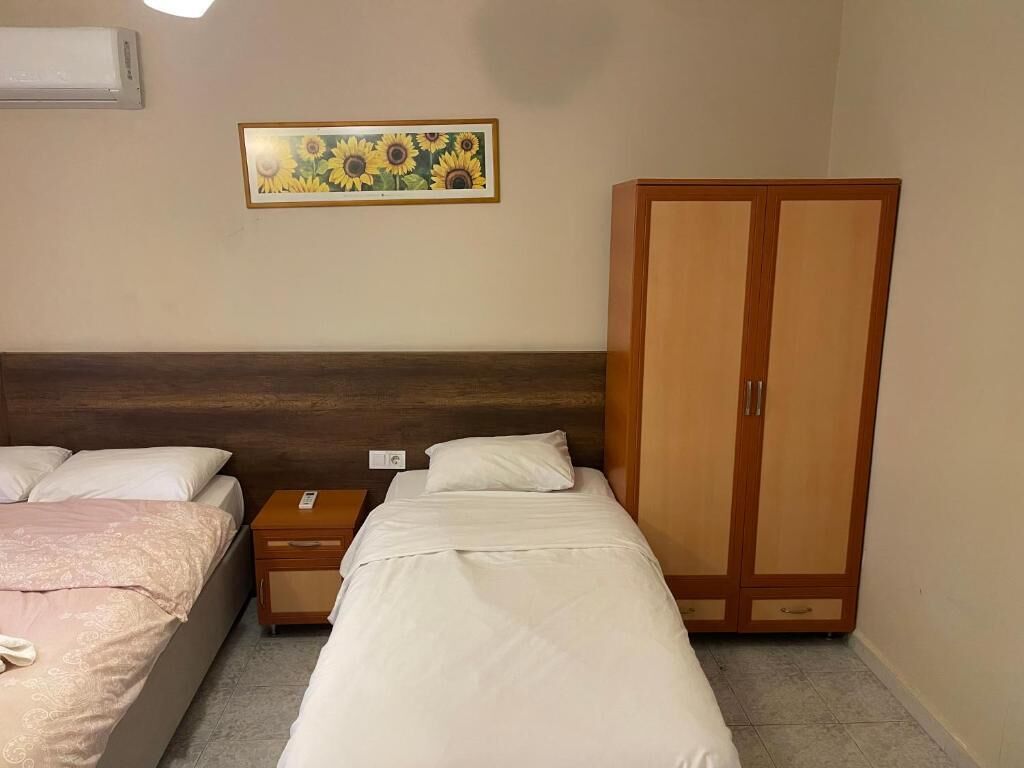 In-room safe, desk, iron/ironing board, free WiFi