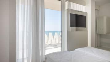 Camera doppia, idromassaggio, vista mare | Vista dalla camera