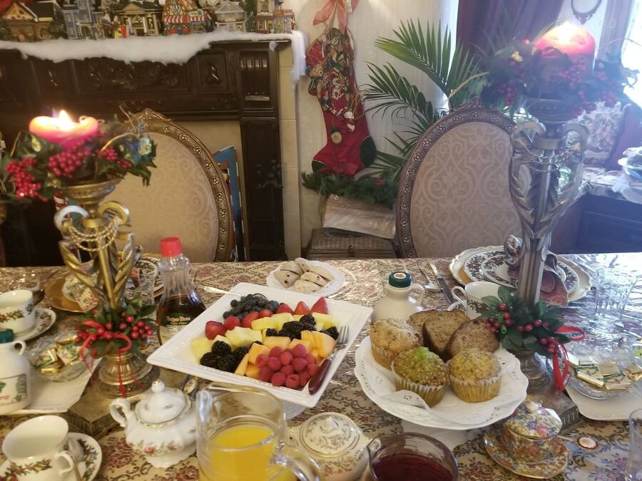 Petit déjeuner complet compris tous les jours