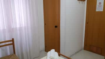Desk, free WiFi, bed sheets