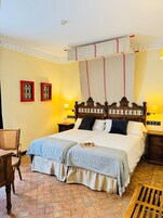 Deluxe Double Room | Minibar, in-room safe, desk, laptop workspace
