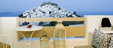 Suite, Jetted Tub | View from room