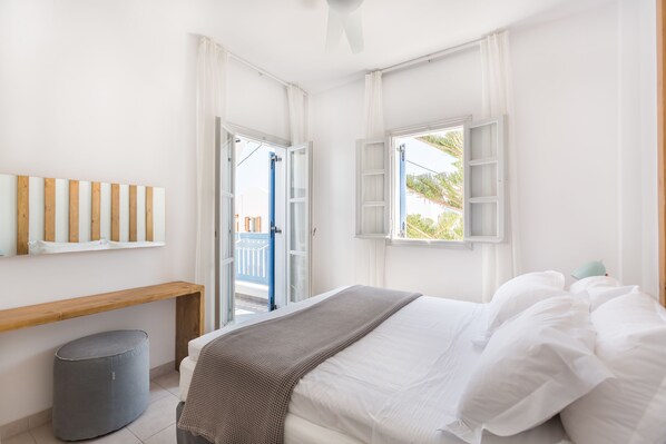 Traditional Apartment (by Cocomat) - Fanouris Condo by Meraki Collection Adults Only (18+) accommodation (Santorini)