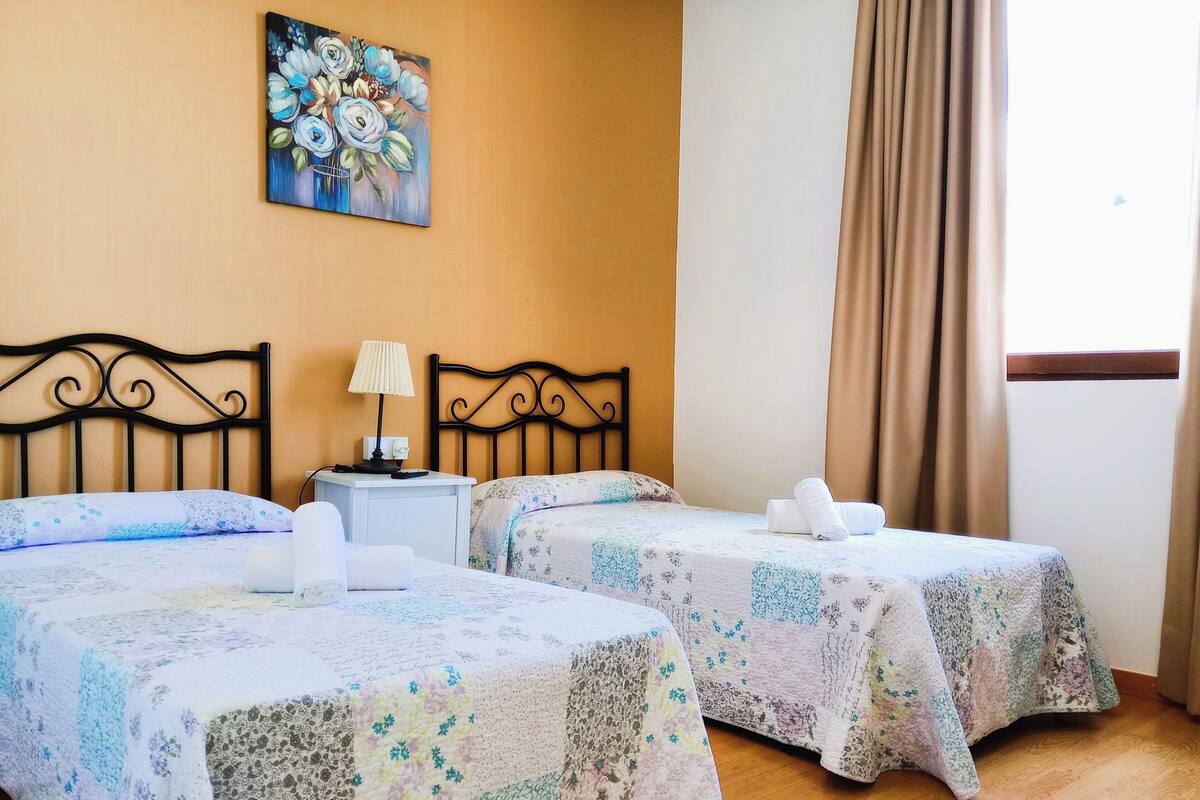 Kamar Twin, kamar mandi umum | Wi-Fi gratis dan seprai linen