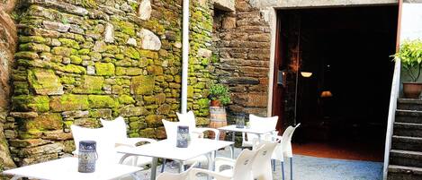 1 bedroom, free WiFi, bed sheets, wheelchair access