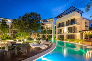 Outdoor pool - Central Park Tulum by Los Amigos (Tulum)