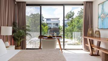 1 quarto, roupas de cama premium, cofres nos quartos