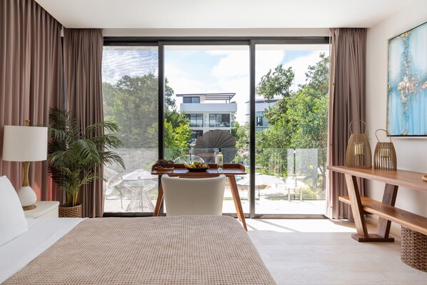 1 bedroom, premium bedding, in-room safe, iron/ironing board