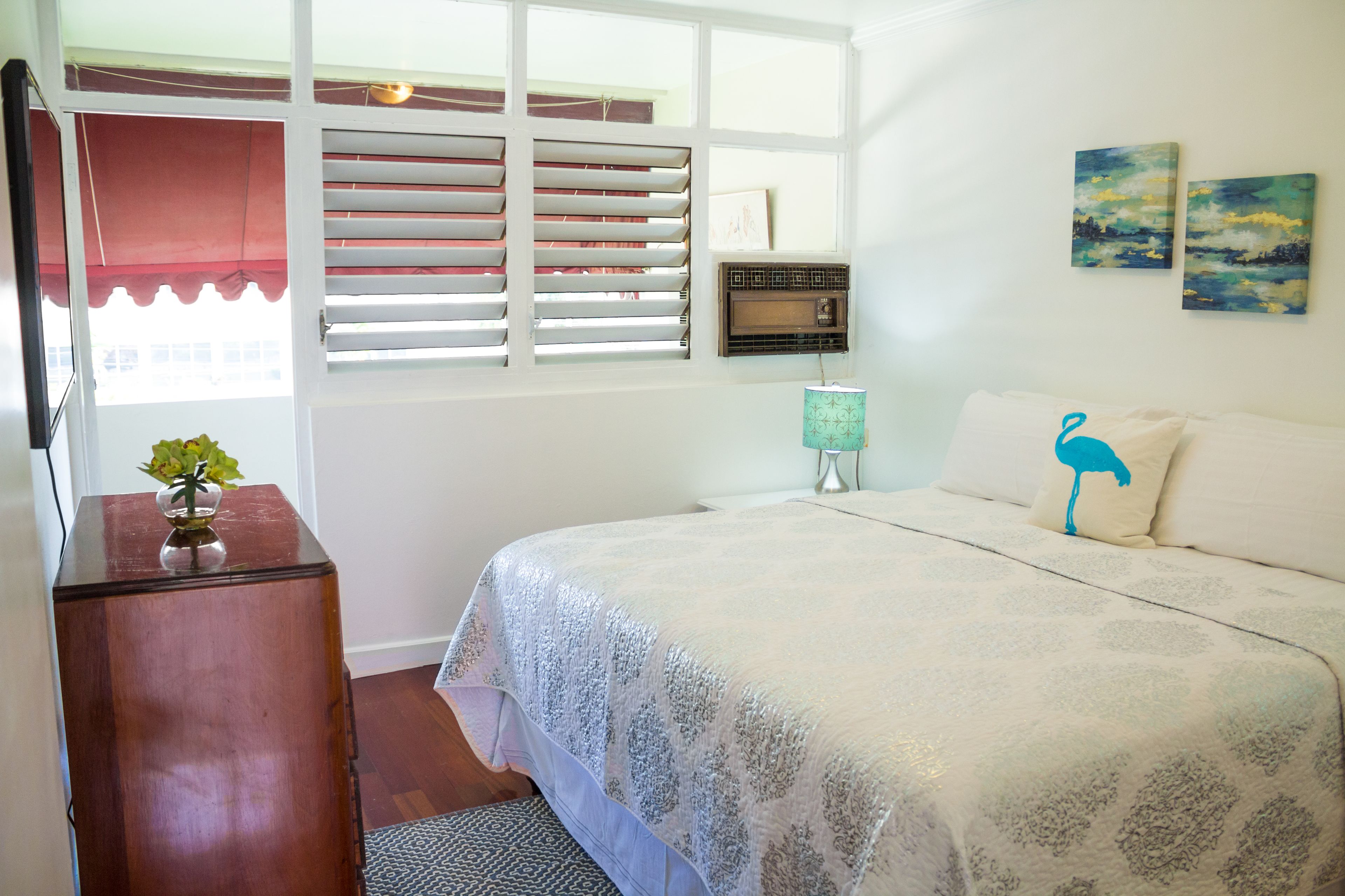 ดีลักซ์คอนโด, เตียงคิงไซส์ 1 เตียง, ห้องครัว, วิวเมือง | 1 ห้องนอน, เตารีด/โต๊ะรีดผ้า, เตียงเสริม (ฟรี), Wi-Fi ฟรี