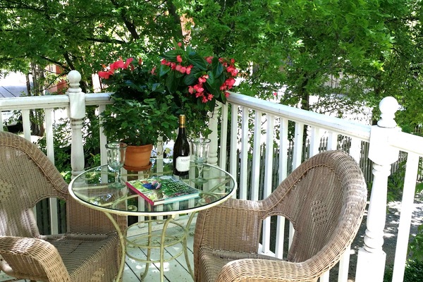 Gardener's Cottage with Balcony | Terrace/patio