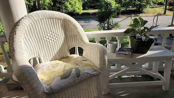 Luxury Double Room Single Use | View from room