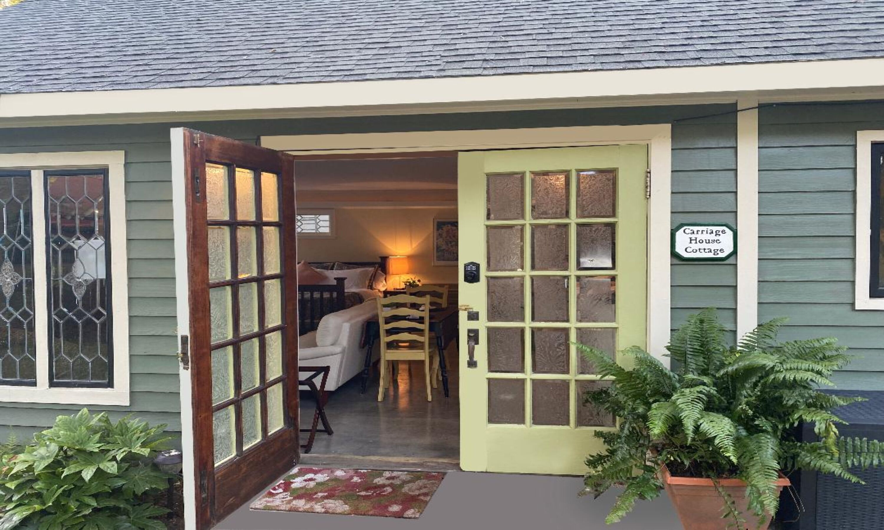 Deluxe Cottage, 1 King Bed, Garden View, Ground Floor | Front of property