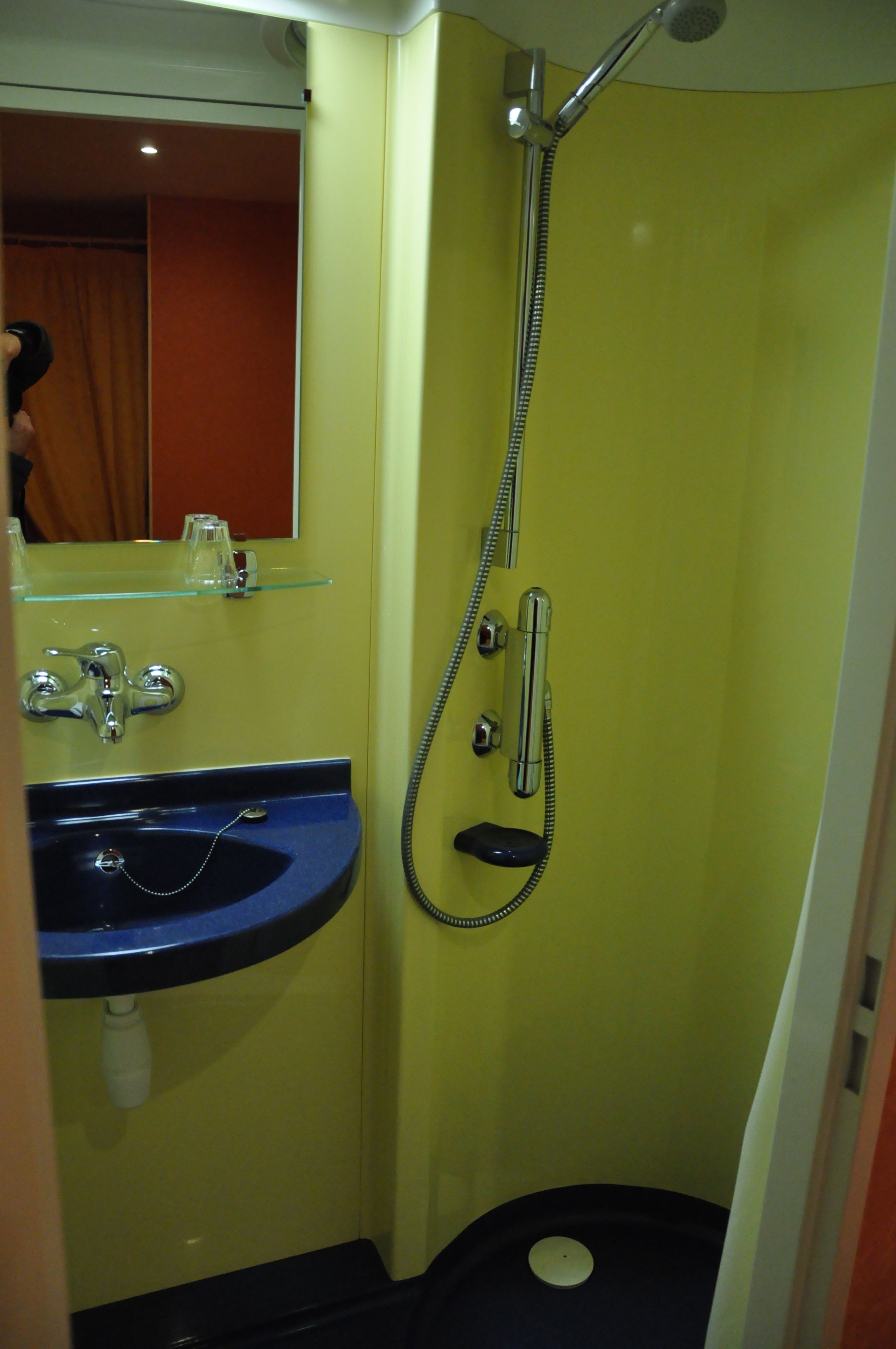 classic double or twin room (girolle) | bathroom | shower, free toiletries, hair dryer, towels