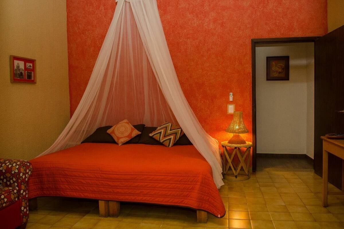 Superior Triple Room, Ensuite, Garden View (Murmullo Rulfiano) | WiFi (free), individually decorated, individually furnished, bed sheets