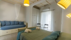 Luxury Villa, 3 Bedrooms, Sea View - Corfos Villa (Mykonos)