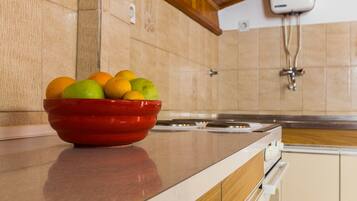 Classic Apartment, 2 Bedrooms, Balcony, Sea View | Private kitchen | Fridge, microwave, stovetop, cookware/dishes/utensils