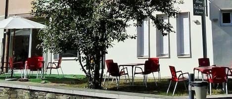 Depan hartanah
