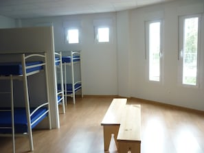 Shared Dormitory, Mixed Dorm, Shared Bathroom (1 bed in 14-Bed Dormitory Room)