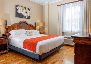 傳統單人房, 1 張特大雙人床 | 高級寢具、書桌、免費無線上網、床單