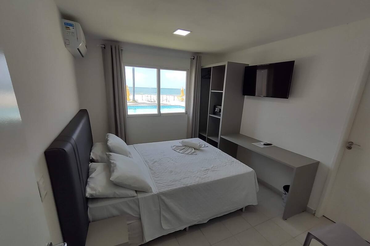 Minibar, in-room safe, blackout drapes, free WiFi