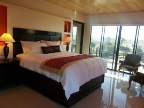 Double Room, 1 Bedroom | Living area