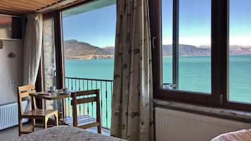 Premium Double Room with Best Lake View