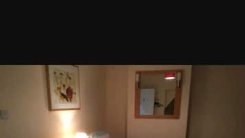 Rollaway beds, free WiFi