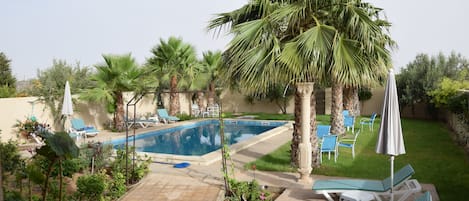 Utomhuspool