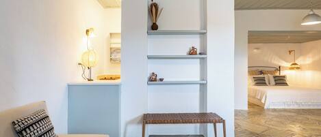 Suite apartment without loft | 3 habitaciones, insonorización y tabla de planchar con plancha