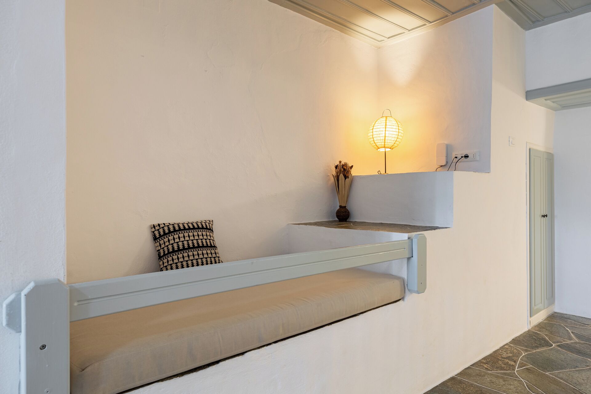 Suite apartment without loft | Soundproofing, iron/ironing board, free WiFi, bed sheets