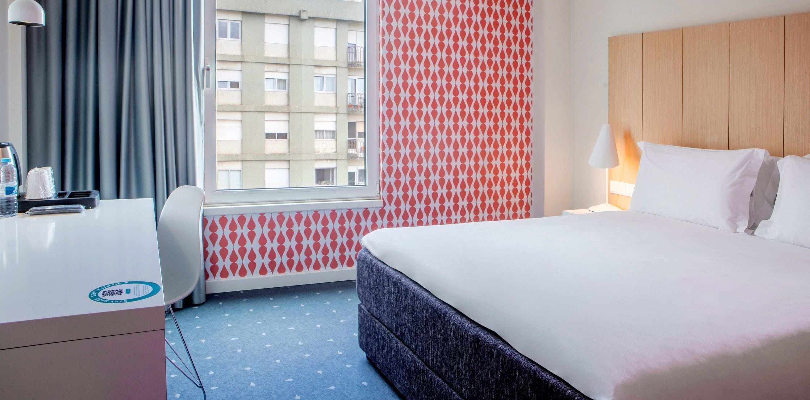 In-room safe, desk, soundproofing, WiFi (free)