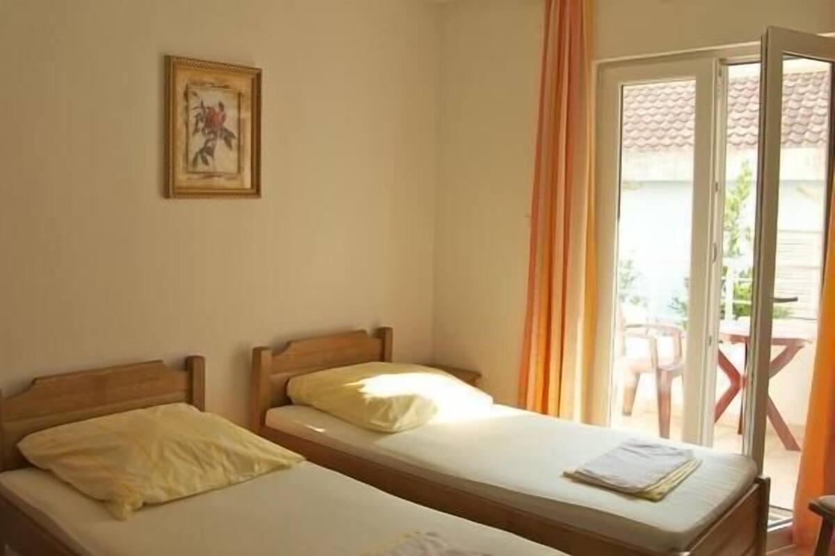 Desk, iron/ironing board, free WiFi