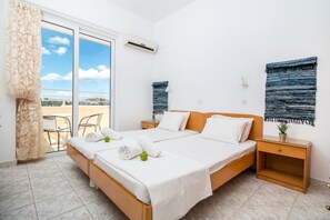 Estudio | Cunas gratuitas, camas extra gratis, wifi gratis y ropa de cama