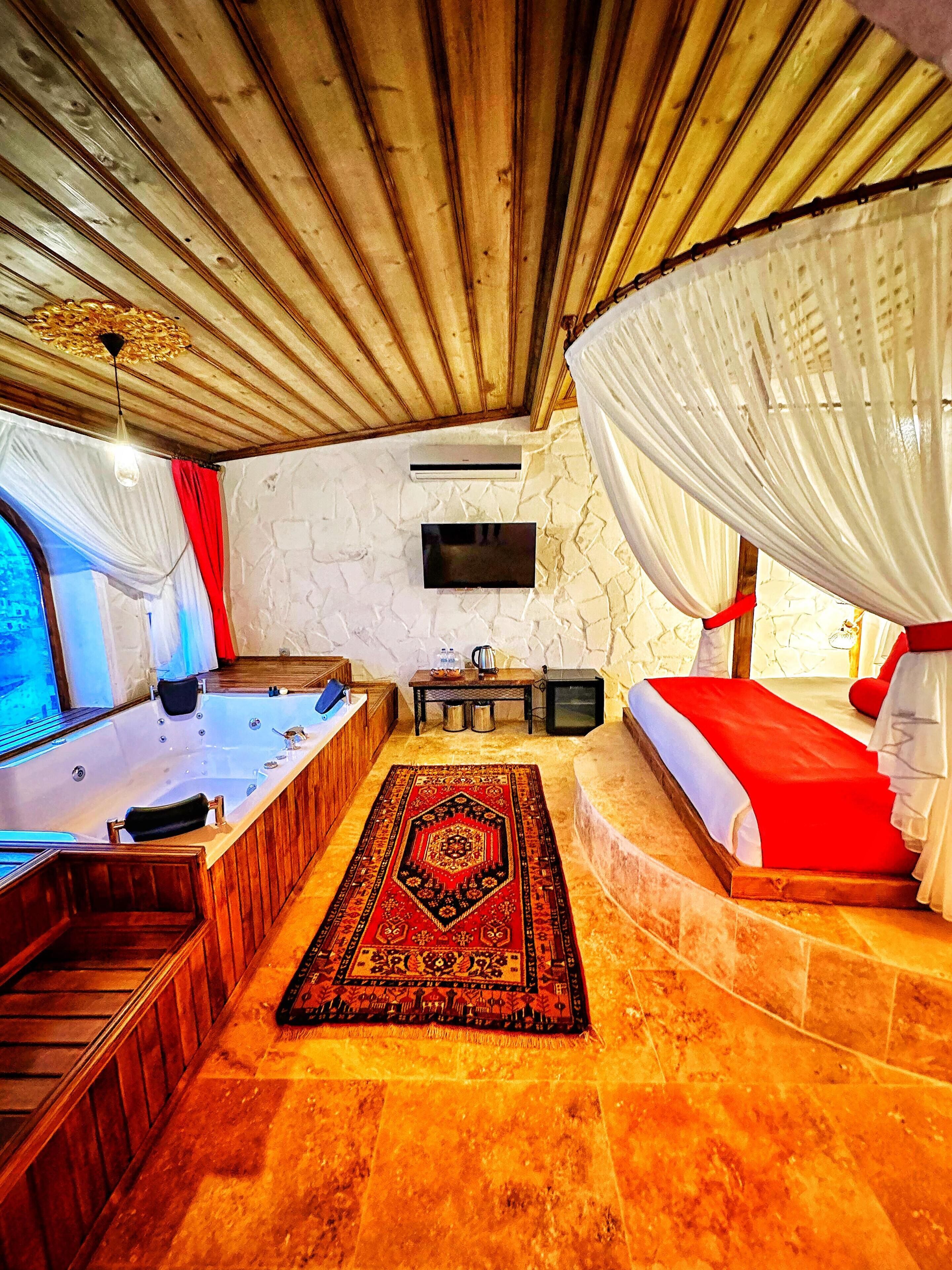 独特套房, 私人游泳池 | 1 多间卧室、埃及棉床单、高档床上用品、特色装修