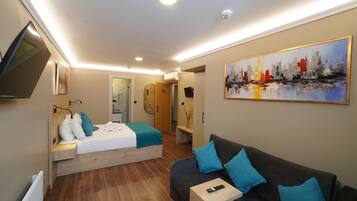 Deluxe Double Room | Free minibar items, in-room safe, desk, soundproofing