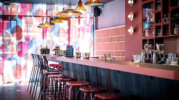 Bar (in der Unterkunft)