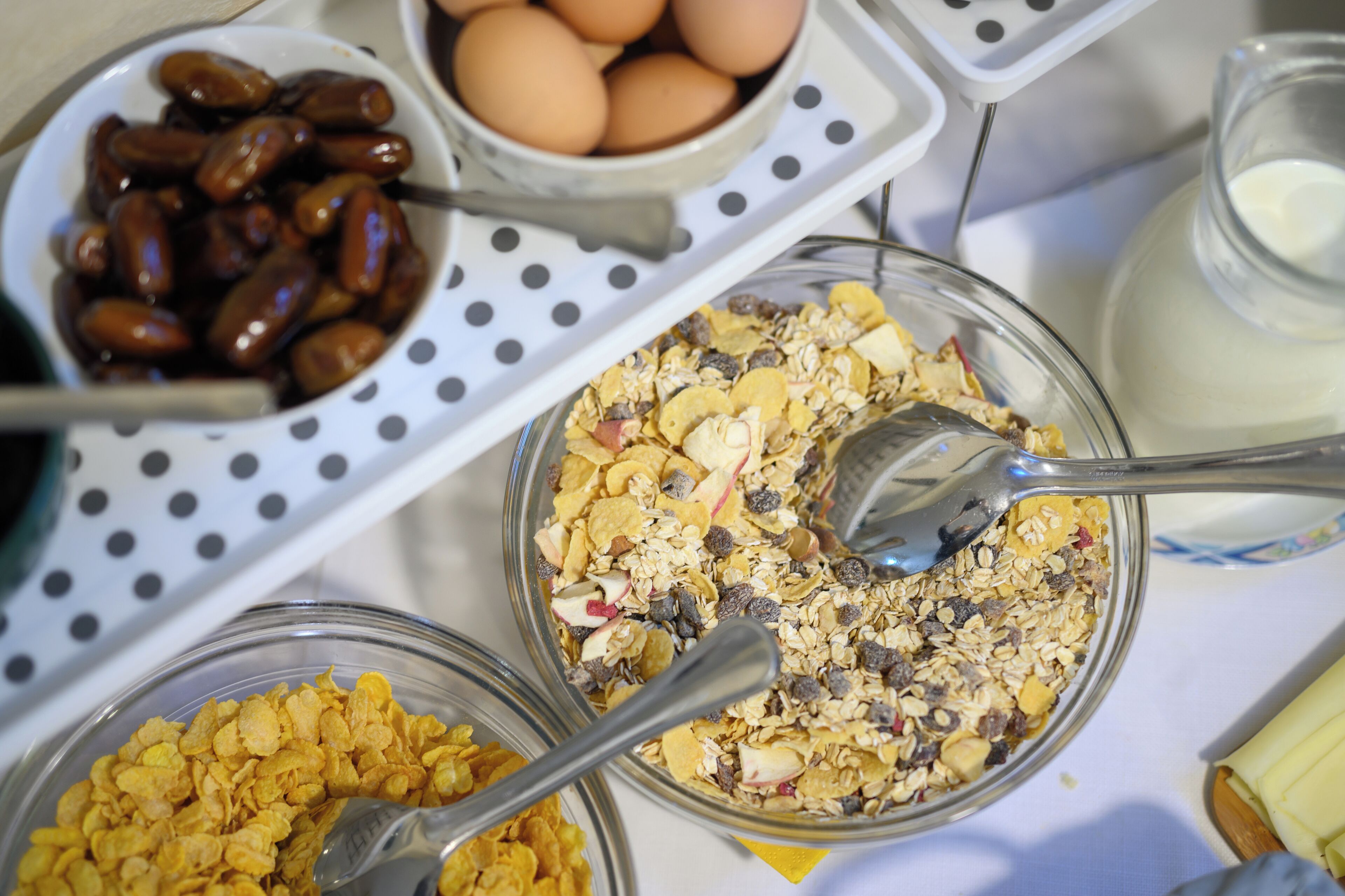daily buffet breakfast (eur 6 per person)