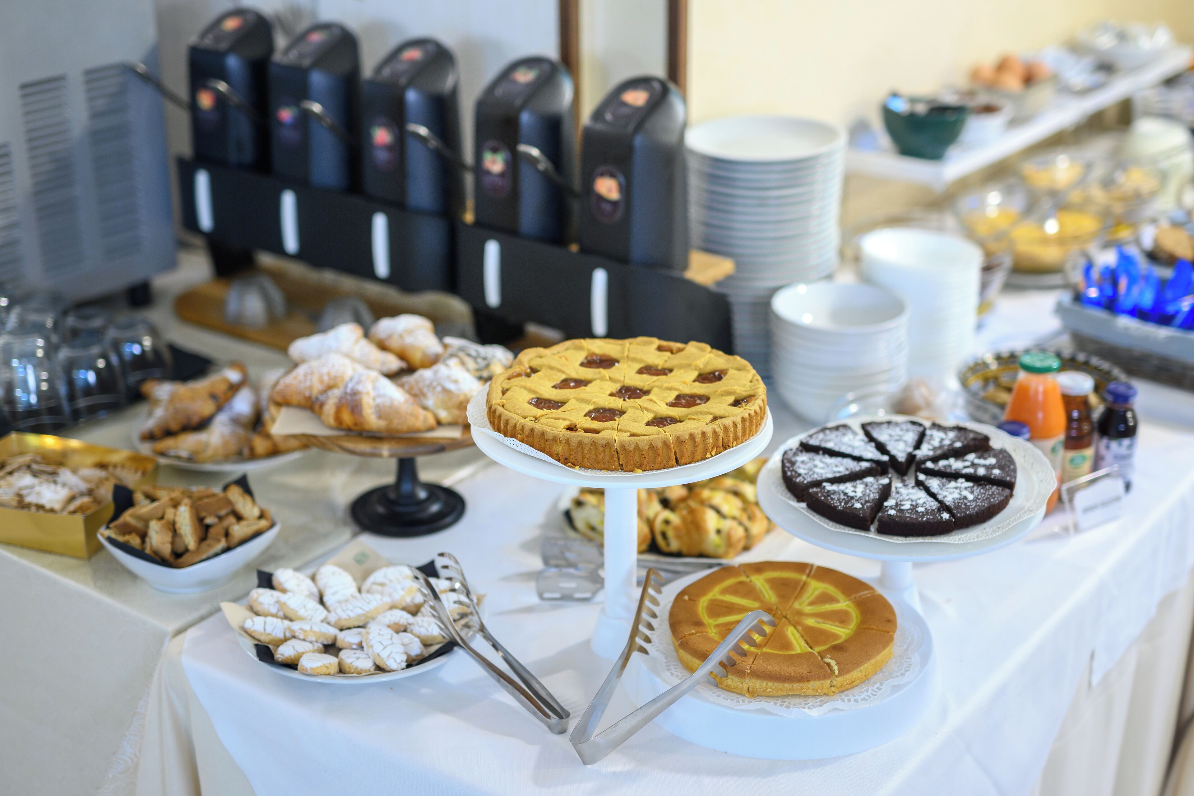 daily buffet breakfast (eur 6 per person)